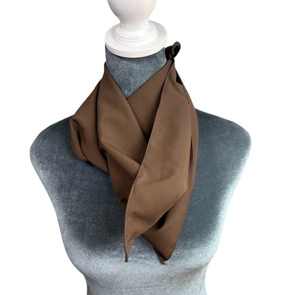 American Vintage Brown Square Scarf 20x20" - basics- neutral- small snag - Picture 1 of 4